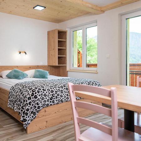 Apartmaji Hodak ボーヒニ エクステリア 写真