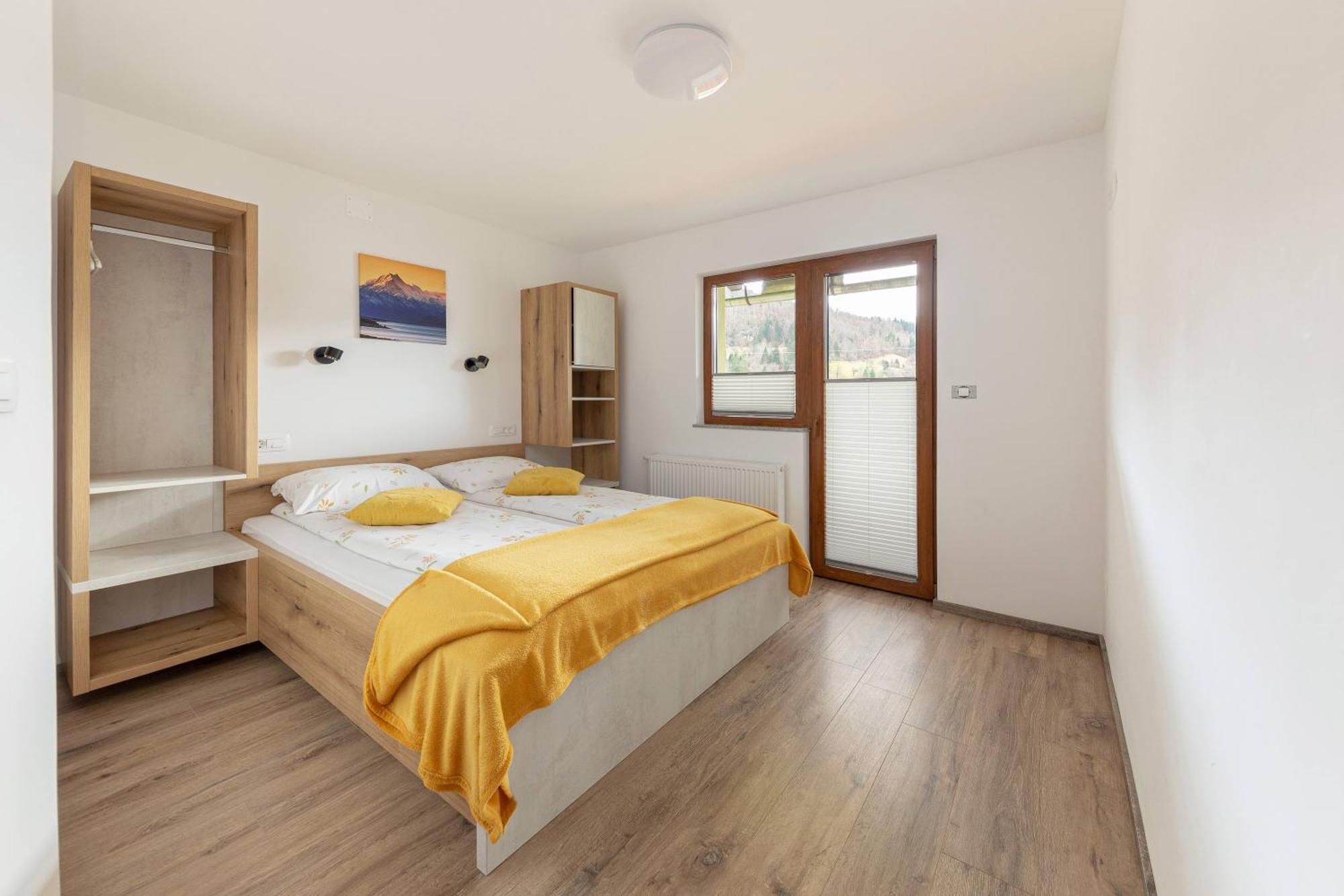Apartmaji Hodak ボーヒニ エクステリア 写真