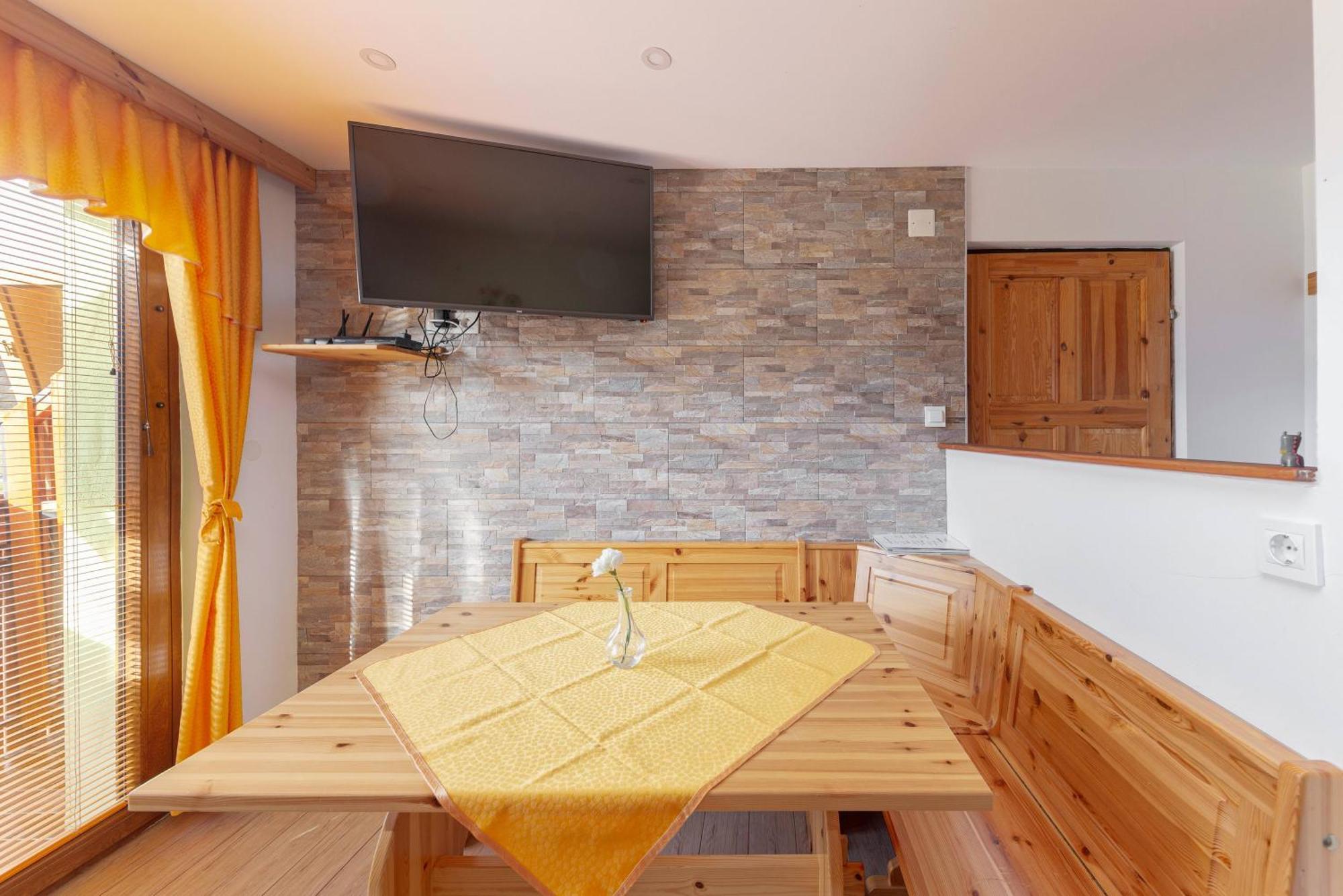 Apartmaji Hodak ボーヒニ 部屋 写真